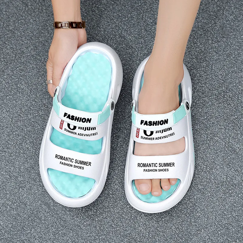 Budding Bear Beach Sandals Men's Box-5