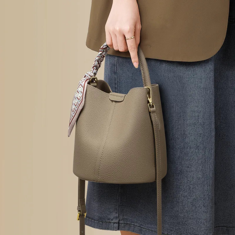 PT'SON Cow Leather Shoulder Bag, Crossbody Bag, Handbag Regular Women's Elephant Gray-2
