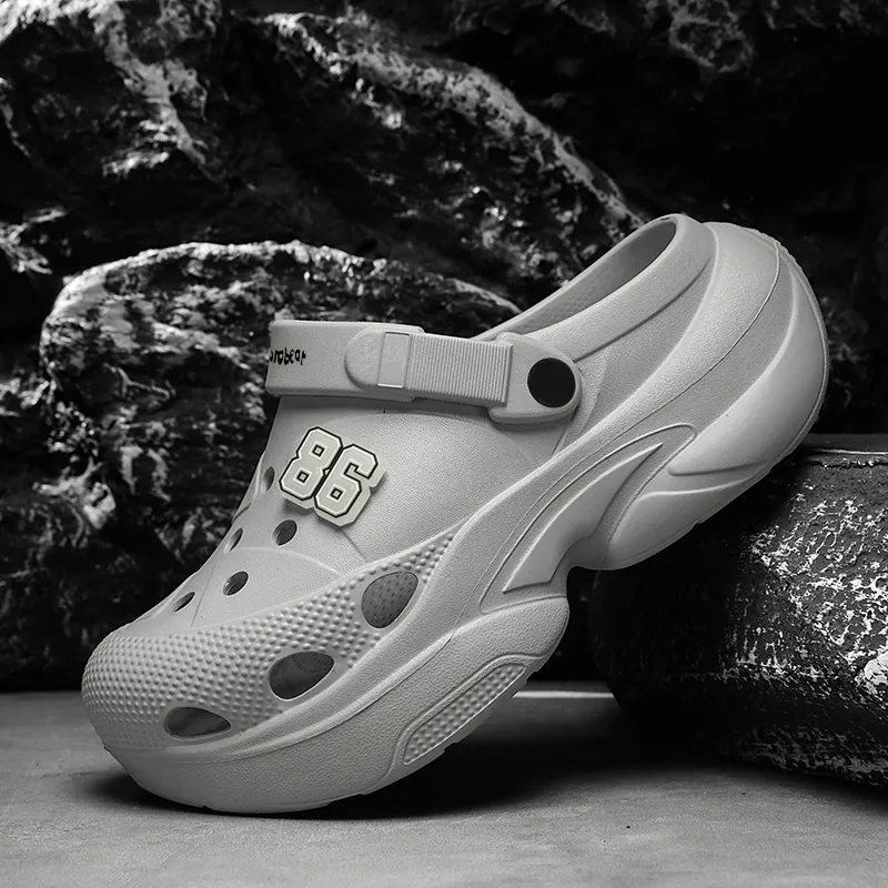 Budding Bear Clogs Men-12