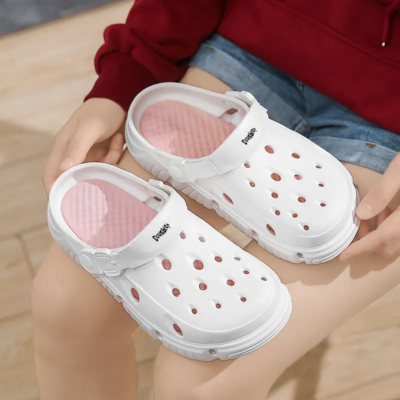 Budding Bear Clogs Women's-7