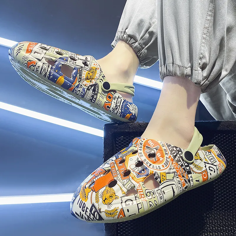 Budding Bear Clogs Men-14