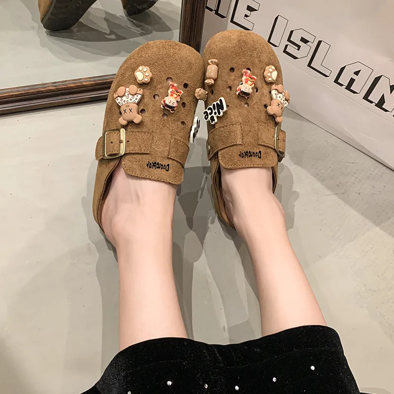 Budding Bear Abrasion Resistant Slip Resistant Closed Toe Slippers Women's Khaki-4