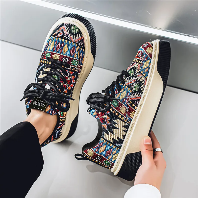 Budding Bear Low-Top Skateboard Shoes Men's-9