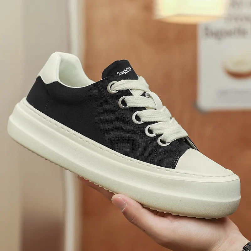 Budding Bear Low Top Canvas Shoes Men's-2