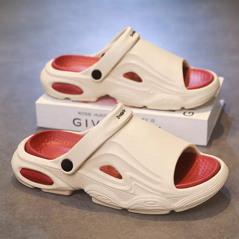 Budding Bear Beach Sandals Men's-12