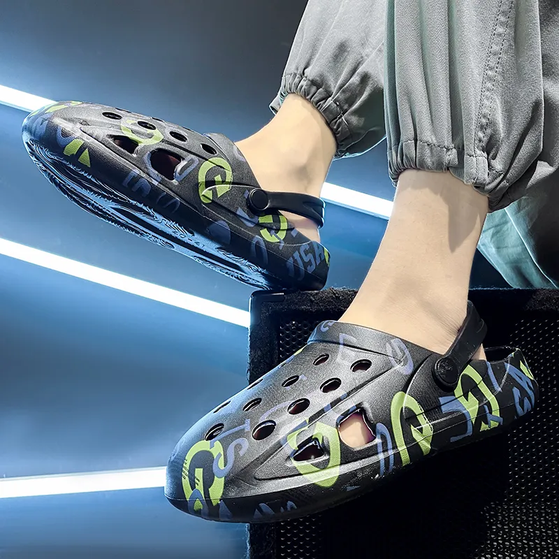 Budding Bear Clogs Men-4