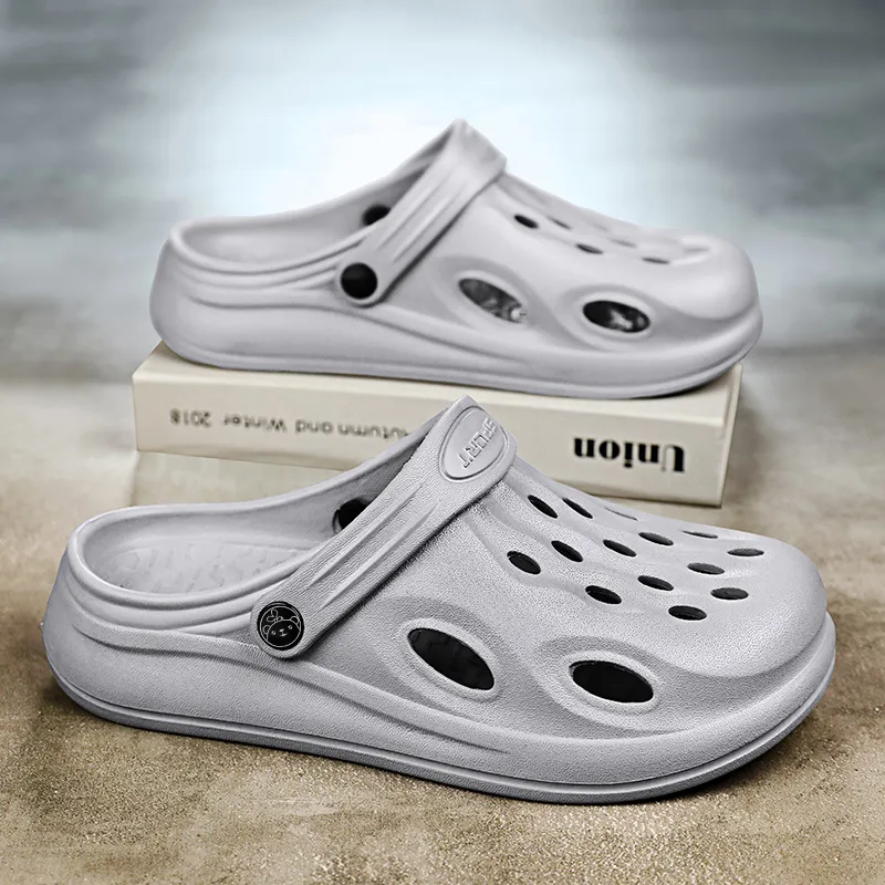 Budding Bear Clogs Men-7