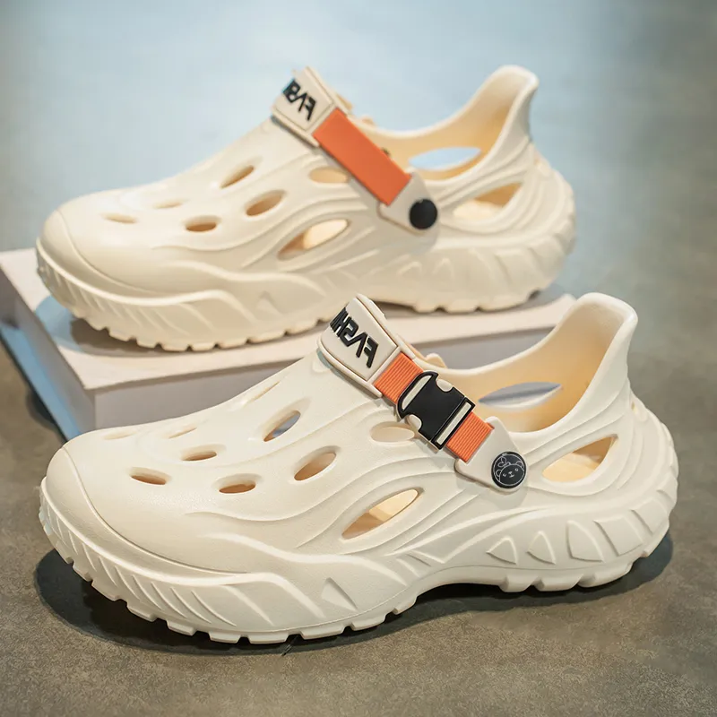 Budding Bear Clogs Men-7
