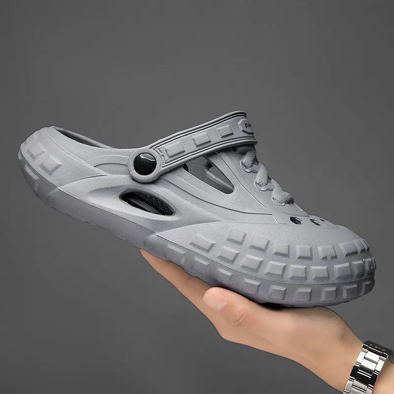 Budding Bear Clogs Men-7