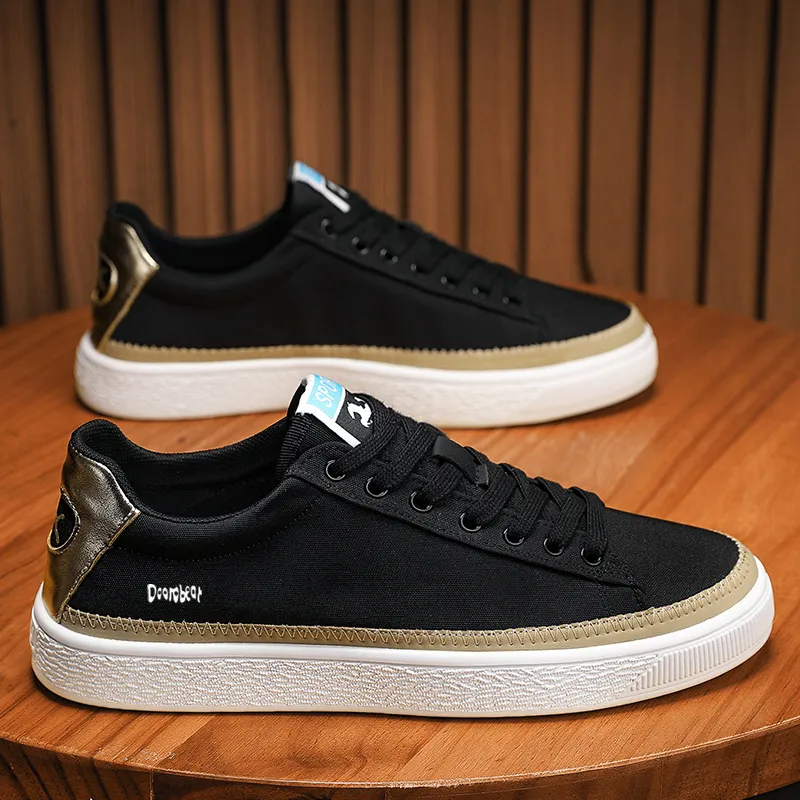 Budding Bear Low Top Skateboard Shoes Men's-1
