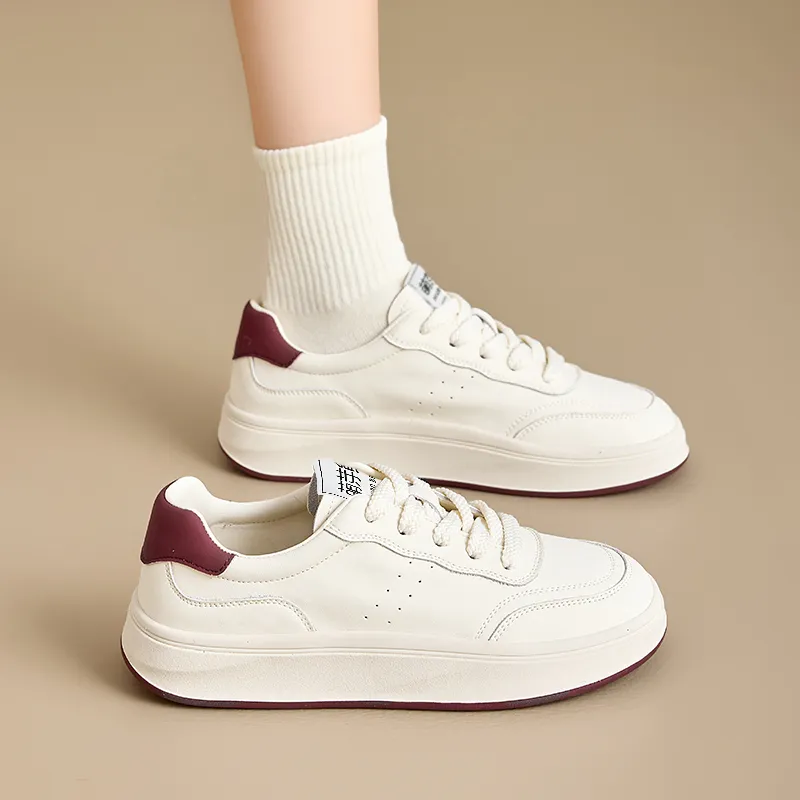 Budding Bear Anti Slip Wear Resistant Low Top Skateboard Shoes Women's-1
