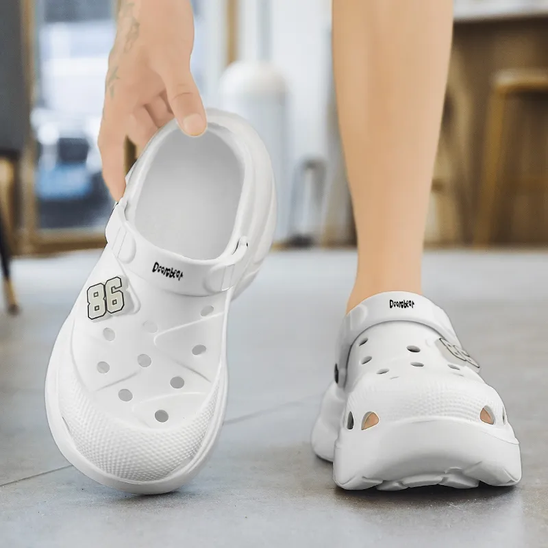 Budding Bear Clogs Men-9