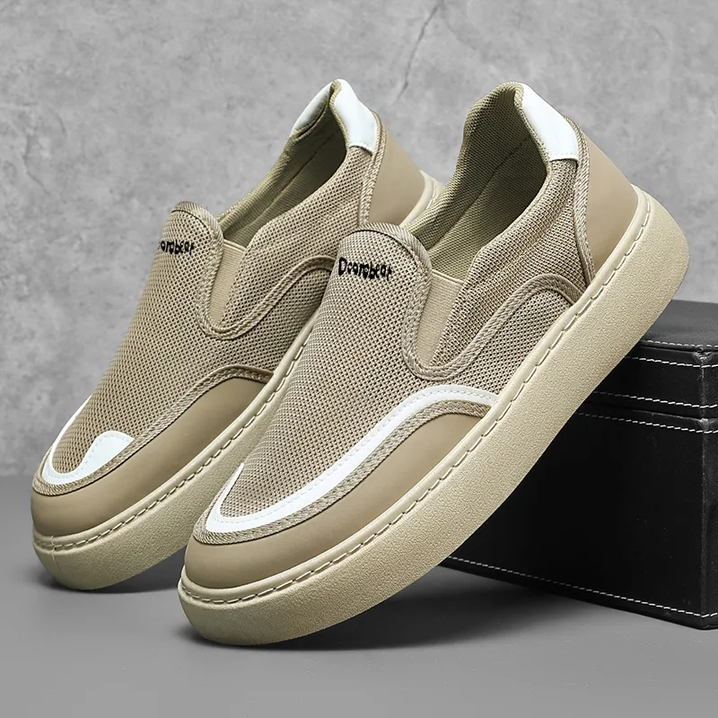 Budding Bear Slip Resistant, Abrasion Resistant, Lightweight, Breathable Low Top Skateboard Shoes Men's-8