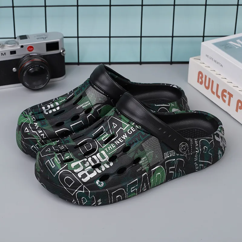 Budding Bear Clogs Men-1