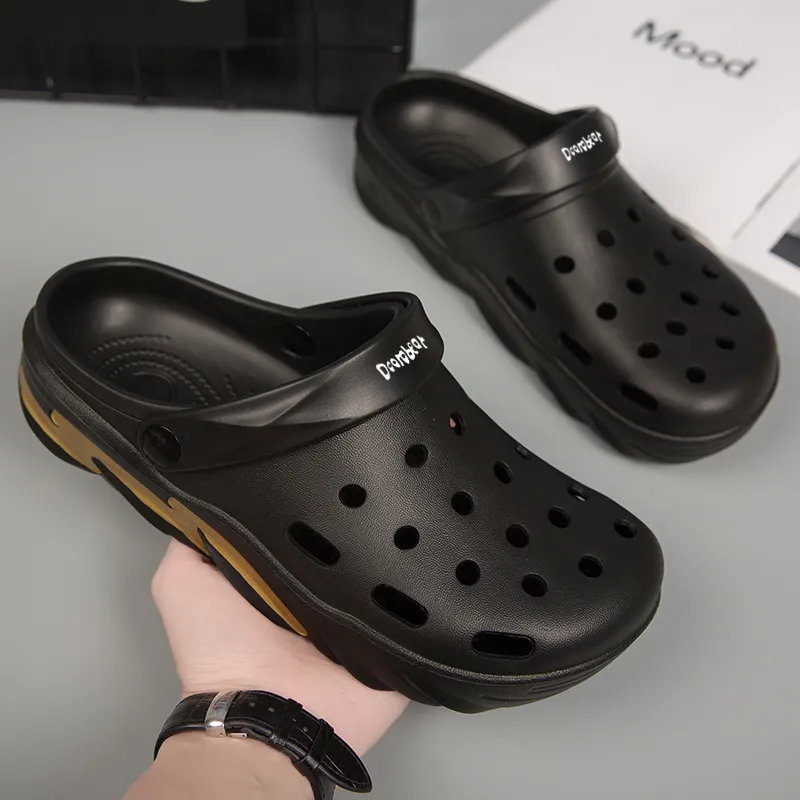 Budding Bear Clogs Men-2