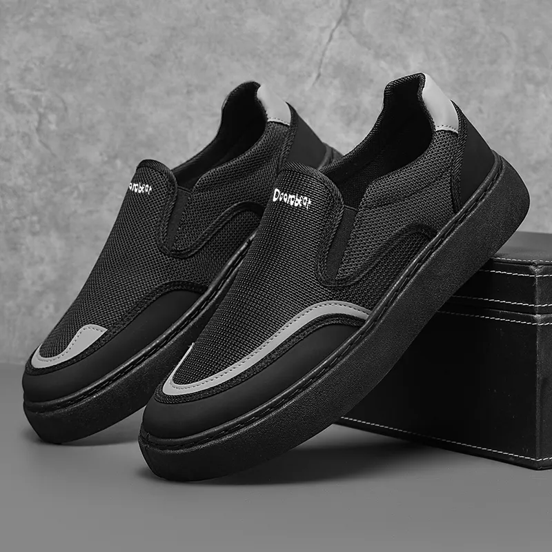 Budding Bear Slip Resistant, Abrasion Resistant, Lightweight, Breathable Low Top Skateboard Shoes Men's-3