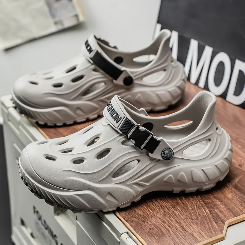 Budding Bear Clogs Men-4
