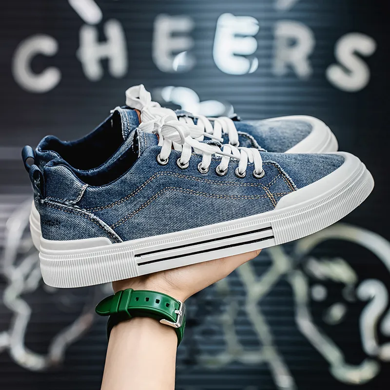 Budding Bear Abrasion-Resistant Low-Top Canvas Shoes Men's-3