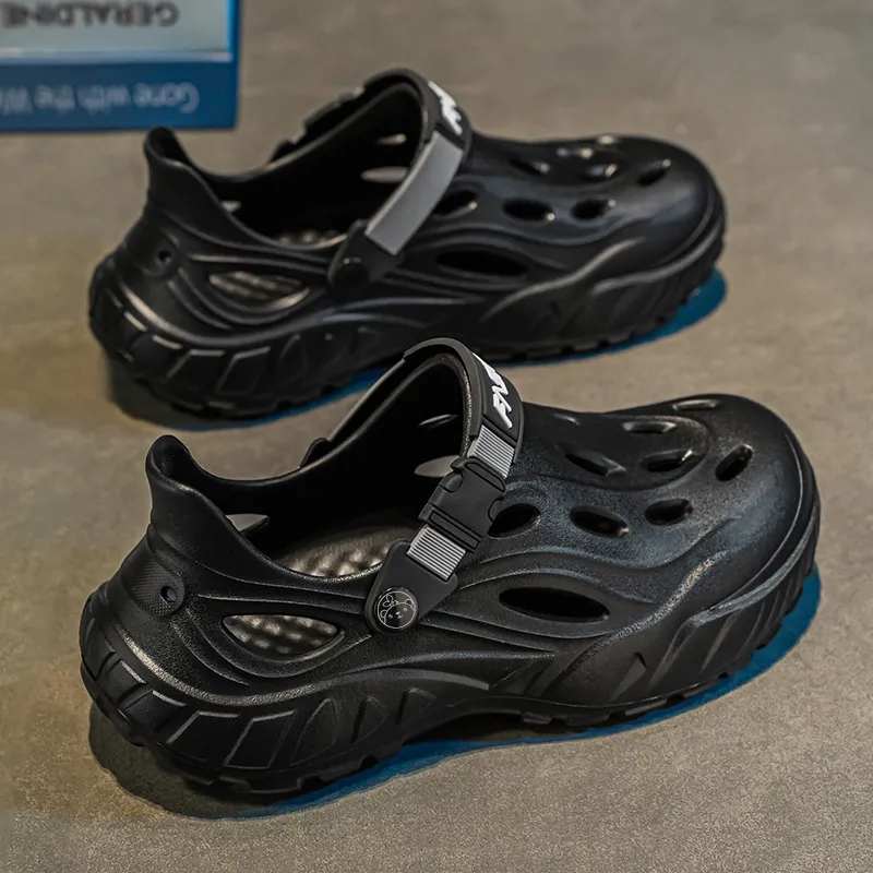 Budding Bear Clogs Men-13