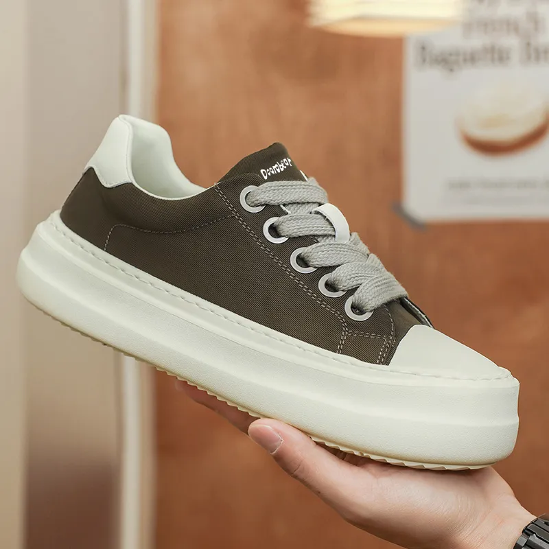 Budding Bear Low Top Canvas Shoes Men's-5