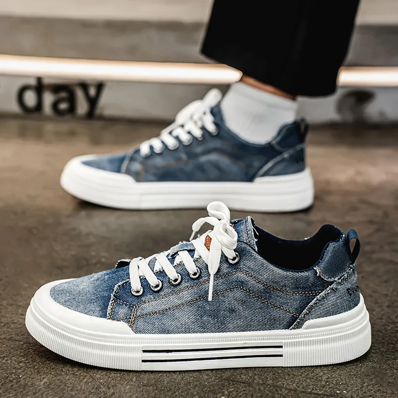 Budding Bear Abrasion-Resistant Low-Top Canvas Shoes Men's-4