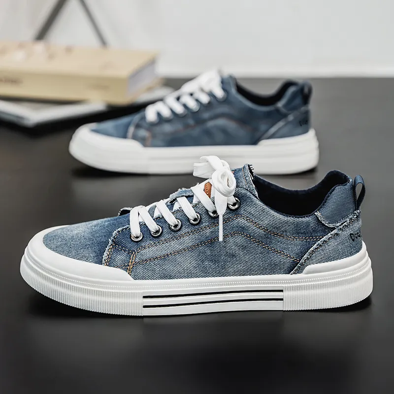 Budding Bear Abrasion-Resistant Low-Top Canvas Shoes Men's-1