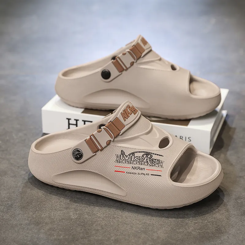 Budding Bear Beach Sandals Men's-11
