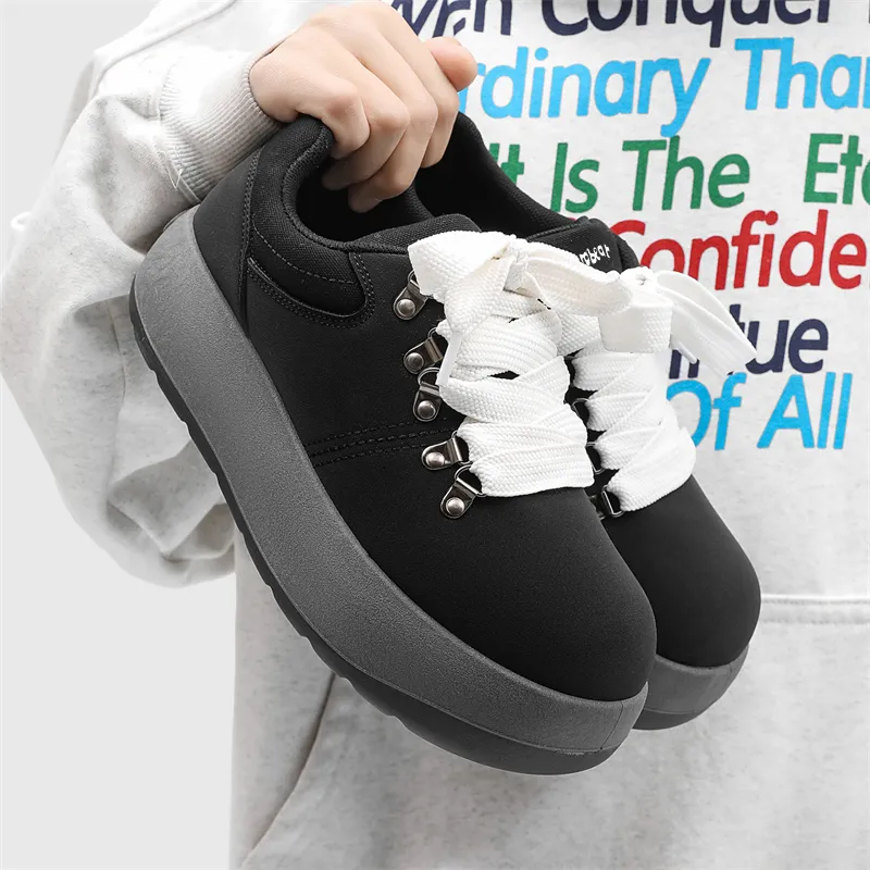 Budding Bear Anti Slip Wear Resistant Low Top Skateboard Shoes Men's-1