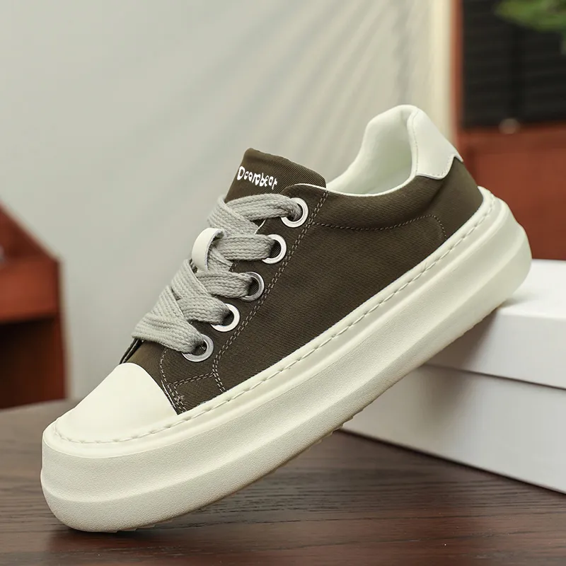 Budding Bear Low Top Canvas Shoes Men's-4