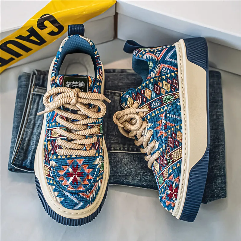 Budding Bear Low-Top Skateboard Shoes Men's-11