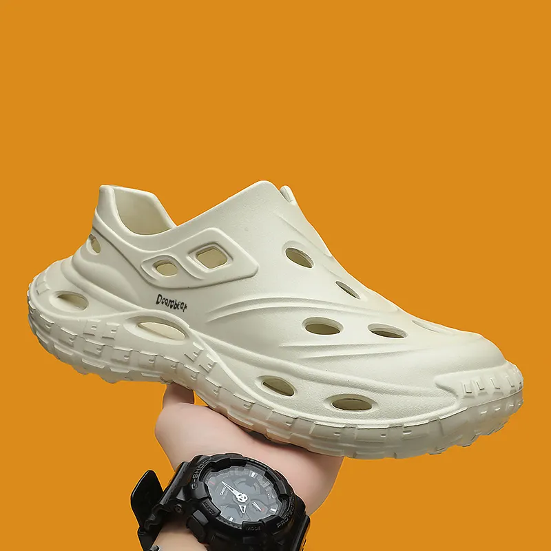 Budding Bear Clogs Men-8