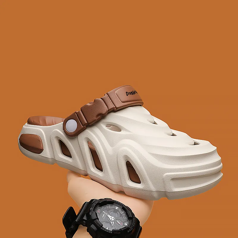 Budding Bear Clogs Men-12