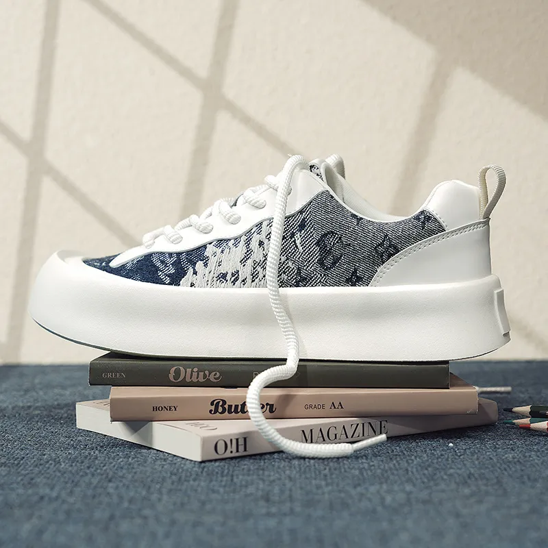 Budding Bear Low Top Skateboard Shoes Men's-6