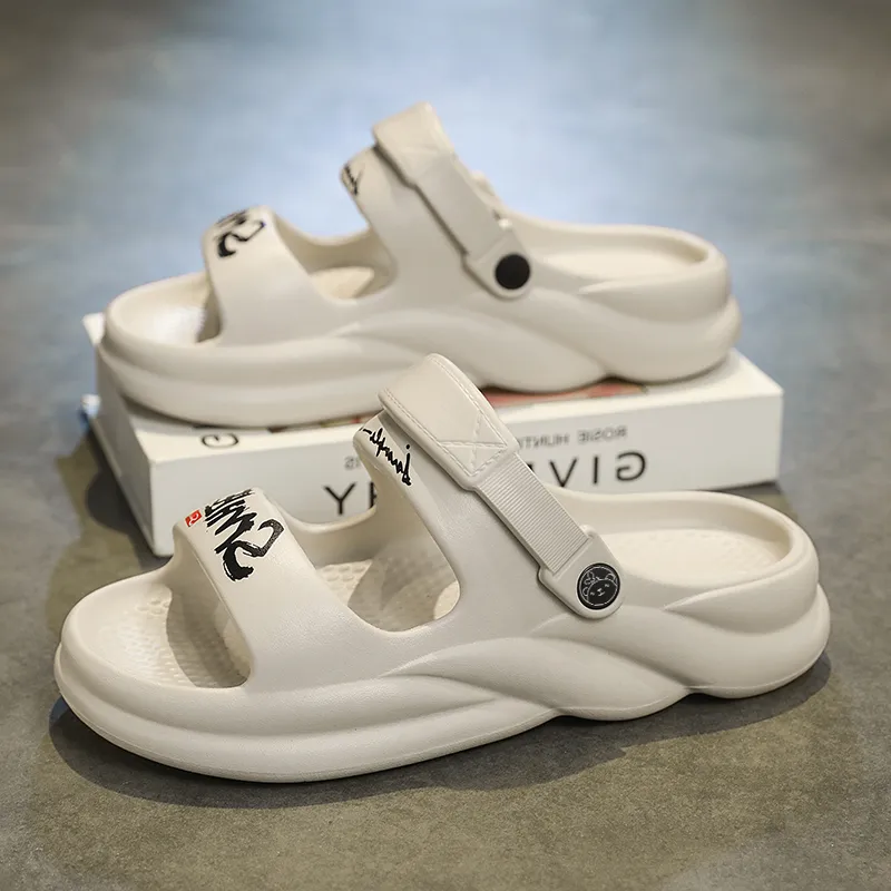 Budding Bear Beach Sandals Unisex Box-6