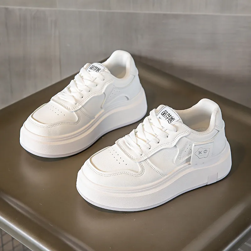 Budding Bear Slip Resistant Low Top Skateboard Shoes Women's-2