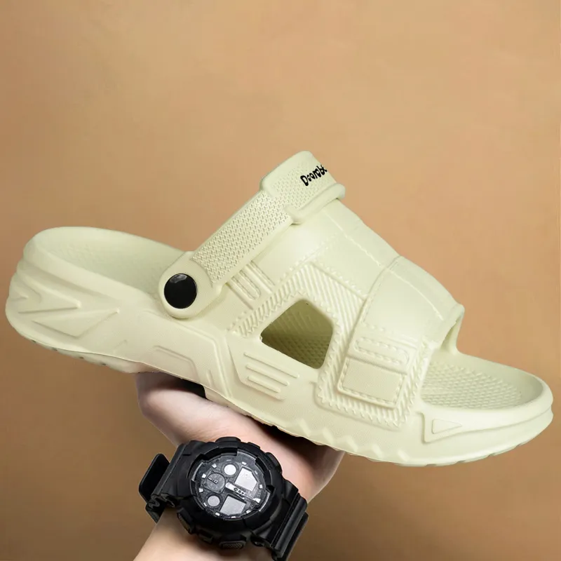Budding Bear Beach Sandals Men's-17