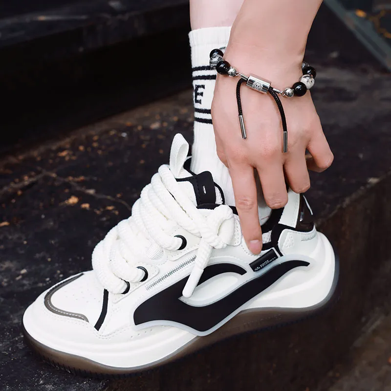 Daisy Fellowes Rocket 001 Low Top Stylish Skateboarding Shoes Unisex White Black-7