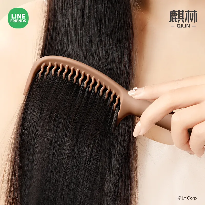 QILIN x LINE FRIENDS Wide-Tooth Curling Comb-2