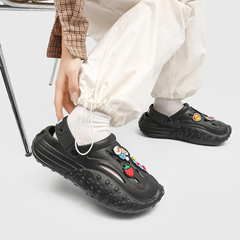 B.Duck Summer Citywalk Collection Clogs Unisex-10