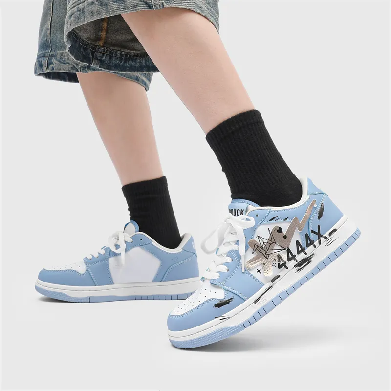 B.Duck Slip Resistant, Abrasion Resistant, Lightweight, Breathable Low Top Skateboard Shoes Unisex-6