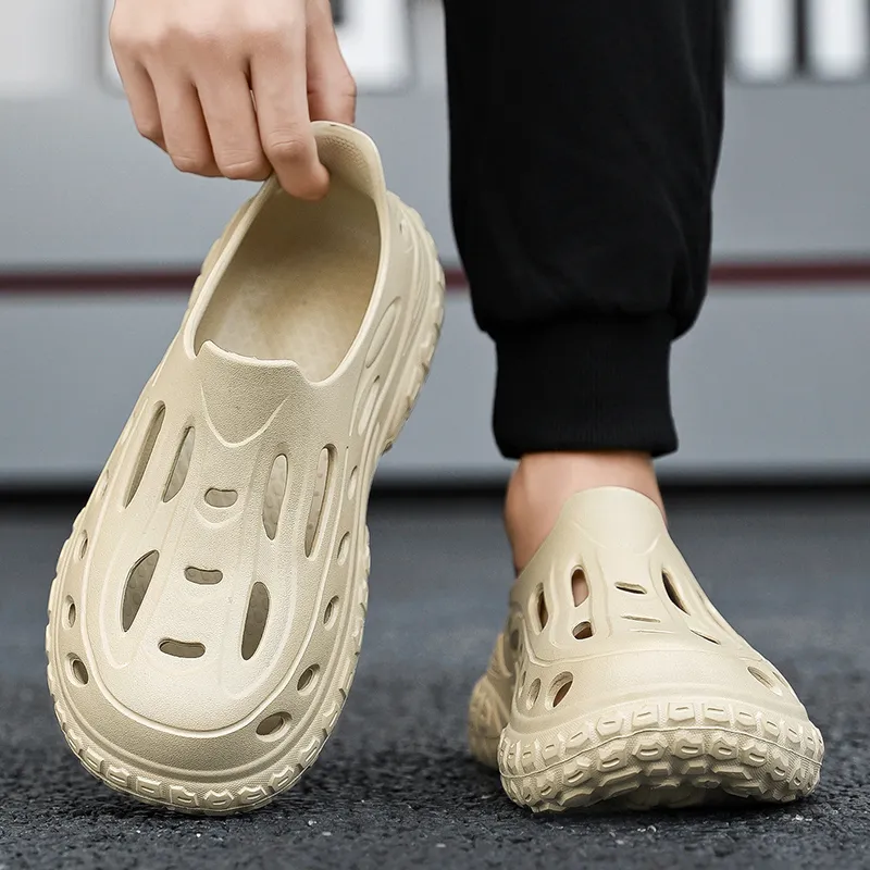 ROBINHOOD Clogs Men-14