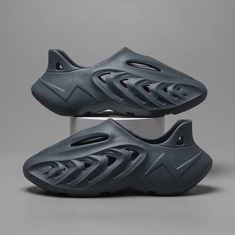 ROBINHOOD Clogs Men-19