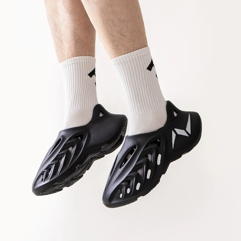 ROBINHOOD Clogs Men-7
