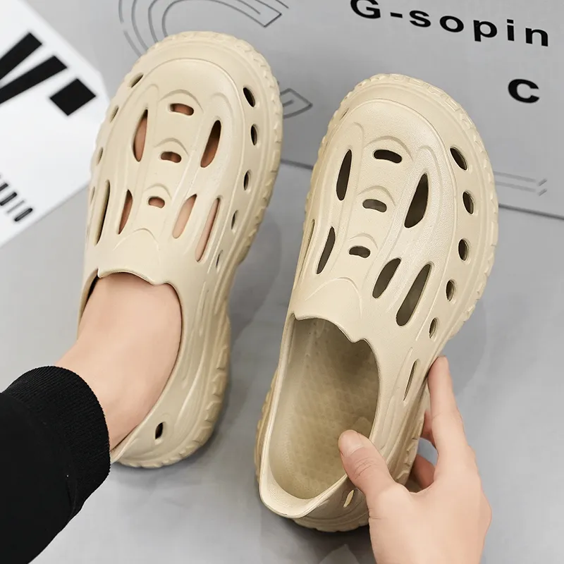 ROBINHOOD Clogs Men-12