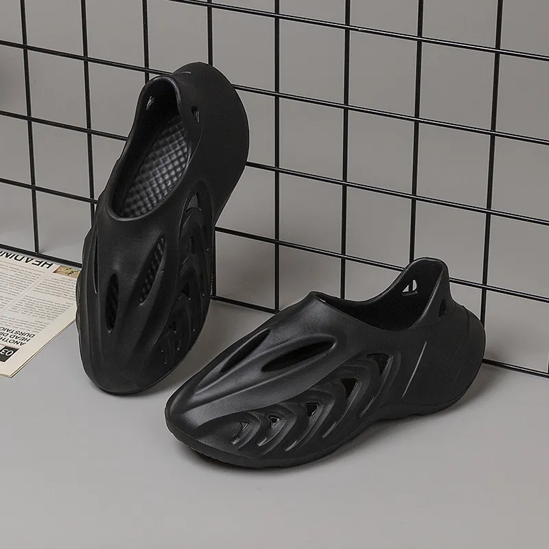 ROBINHOOD Clogs Men-4