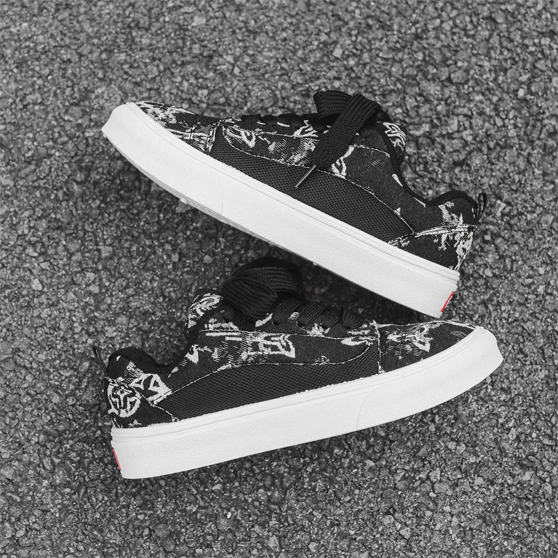 ROBINHOOD Coverage Anti Slip And Wear Resistant Lightweight Low Top Skateboard Shoes Unisex-2
