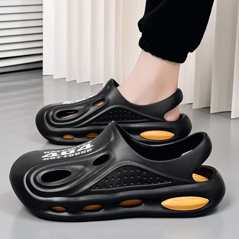 FCMM Clogs Unisex-11