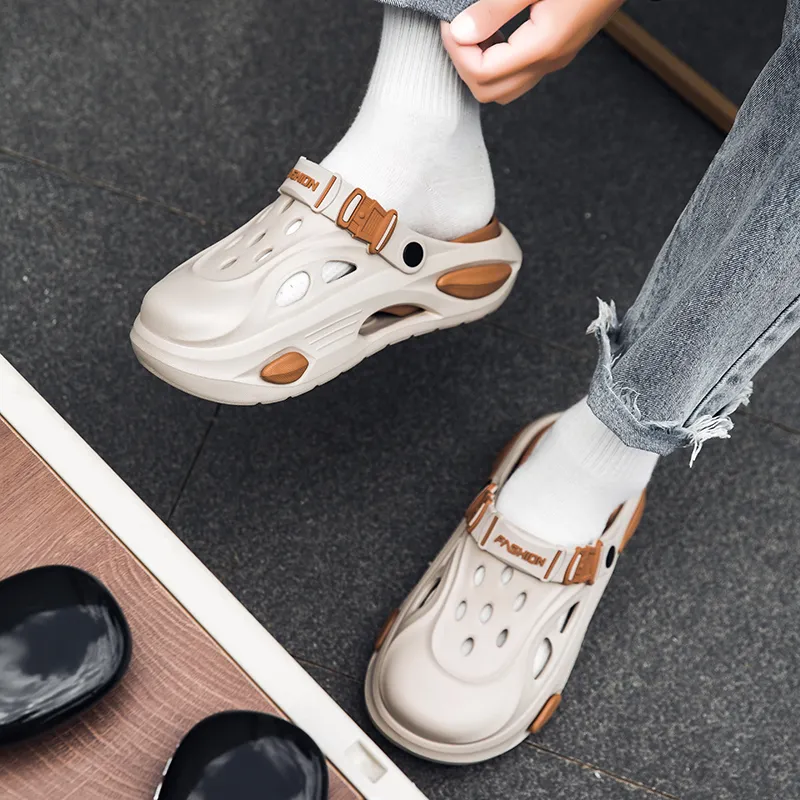 JANE HARLOW Clogs Men-14