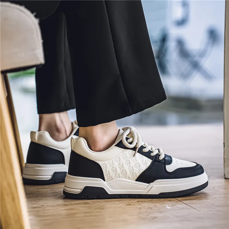 JANE HARLOW Low Top Skateboard Shoes Unisex-1
