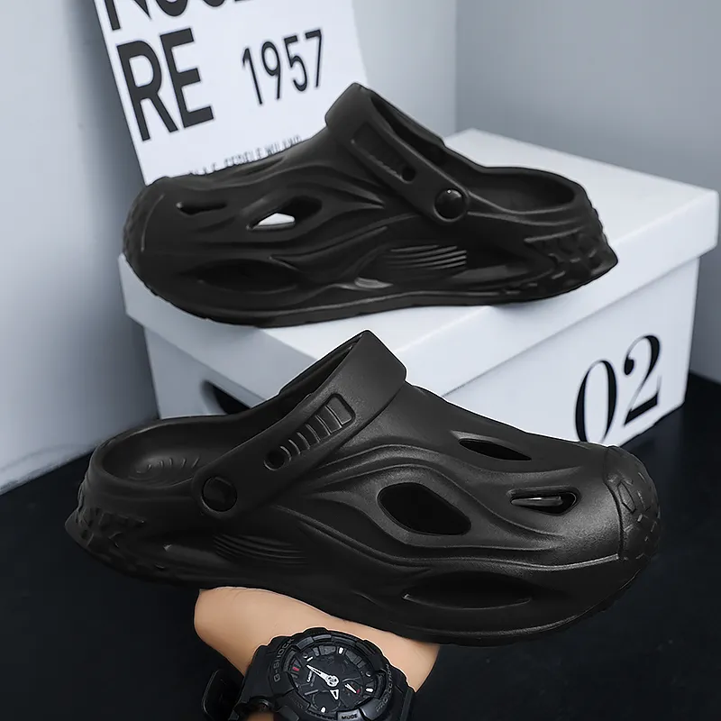 JANE HARLOW Clogs Men-1